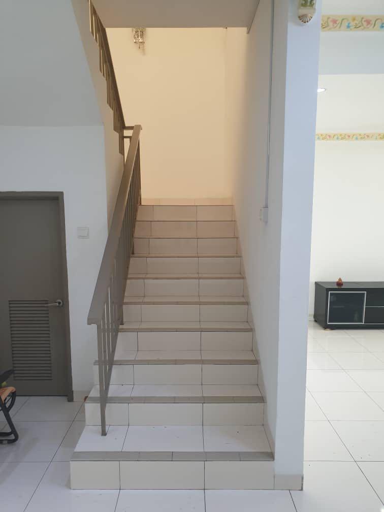 Taman Rinting Masai 4 Bed 4 Bath Johor Bahru Below