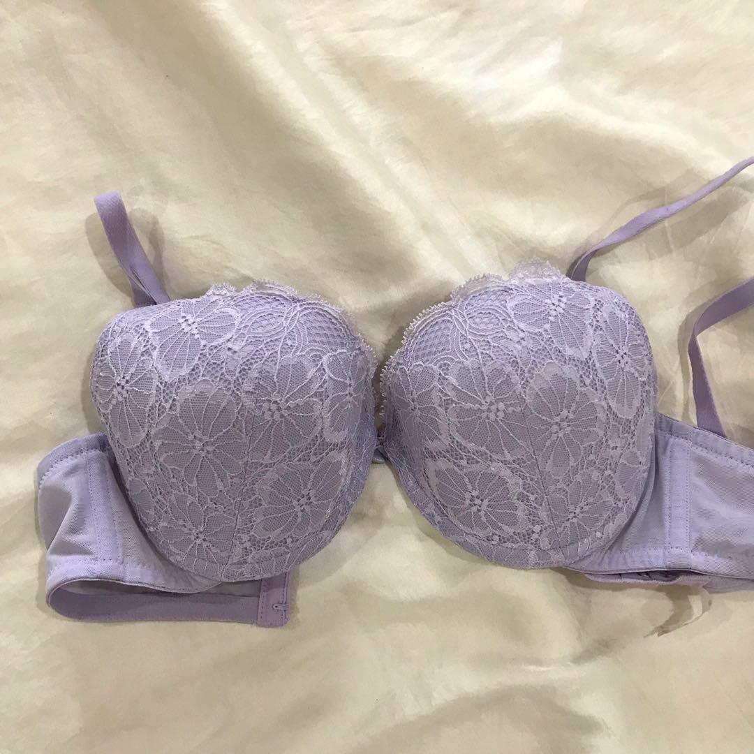 Triumph push up Bra, Women's Fashion, New Undergarments & Loungewear on  Carousell