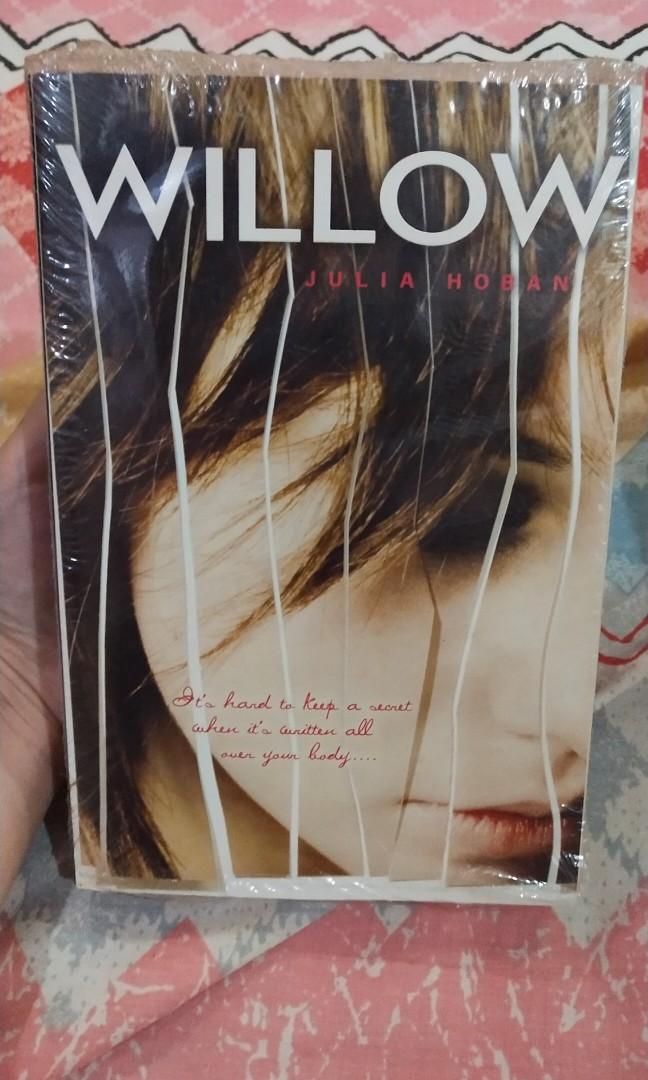 Willow by Julia Hoban, Hobbies & Toys, Books & Magazines, Fiction & Non