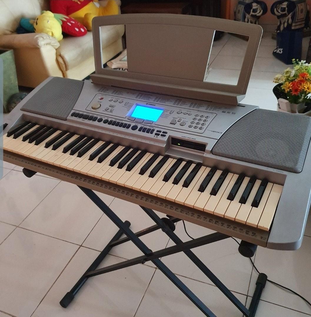 Yamaha PSR 450 keyboard, Hobbies & Toys, Music & Media, Musical 
