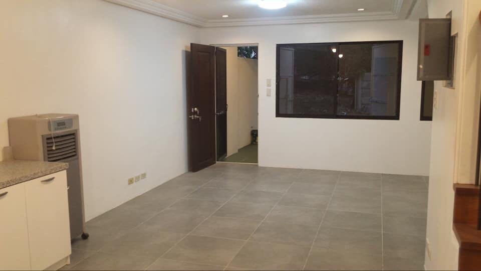 Affordable 2 storey inside executive village (Category: Apartments & Condos) located in Quezon City. Submitted by bar_gain (Listing ID 245686991, Image 3). Description: Newly renovated 2 storey Semi furnished 2 rooms with closet and own T&B Spacious living room on 2nd floor Everything else can can be seen on the photo Near malls Business District Churches Quezon City Circle(UP, ATENEO, MIRIAM COLLEGE) Accessible via c5 and NLEX Very safe location