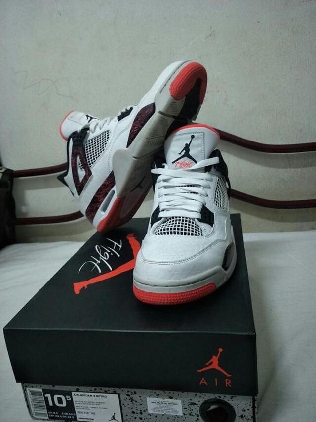 Jordan 4 flight nostalgia on feet clearance