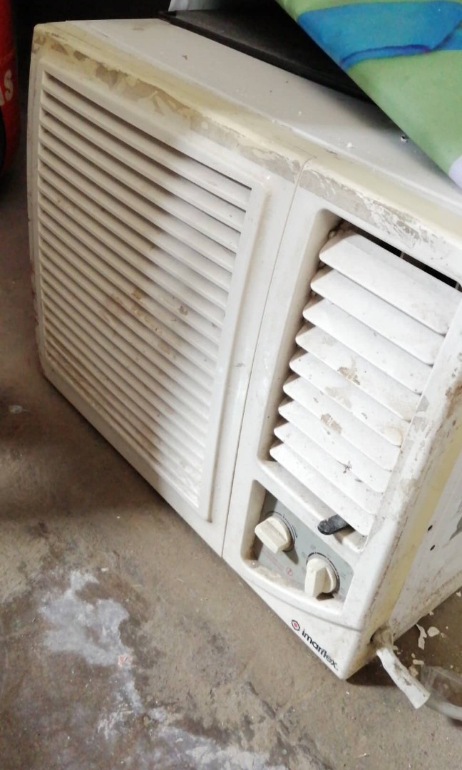 aircon 0.75 horsepower, TV & Home Appliances, Air Conditioning and