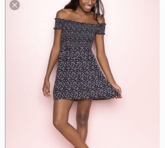 brandy melville off shoulder dress Women s Fashion Tops Sleeveless on Carousell