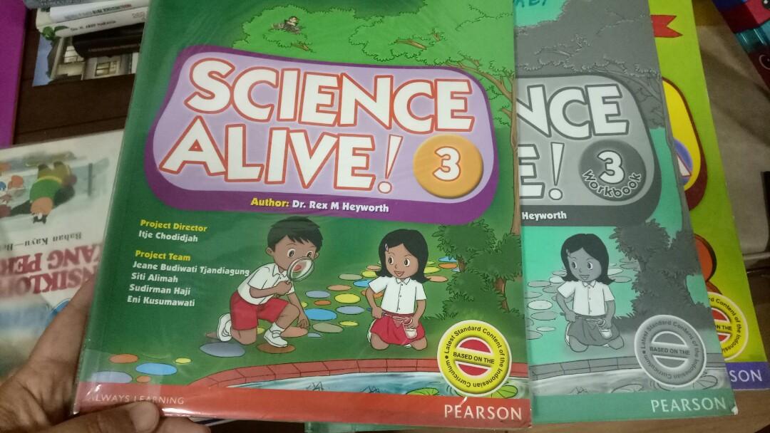 Buku math science english kelas 3, Buku & Alat Tulis, Buku di Carousell