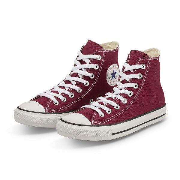 Star Chuck Taylor High Tops in Maroon 