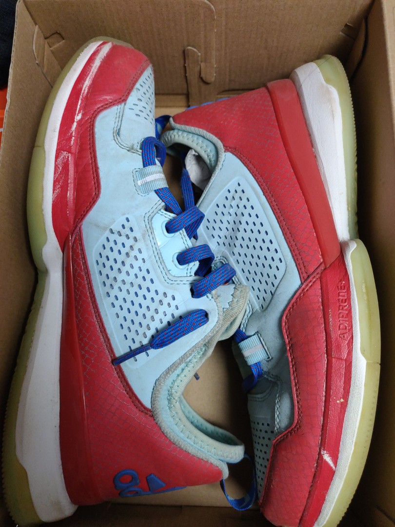 damian lillard basketball shoe