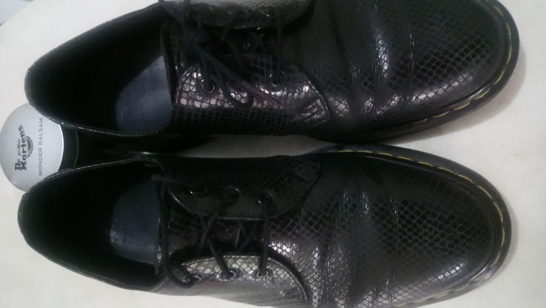 dr marten snakeskin boots