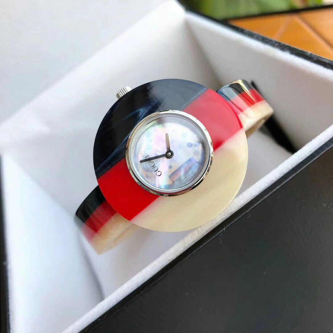 Vintage web on sale watch gucci