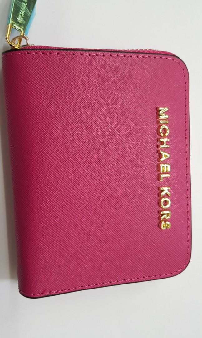 michael kors hot pink wallet