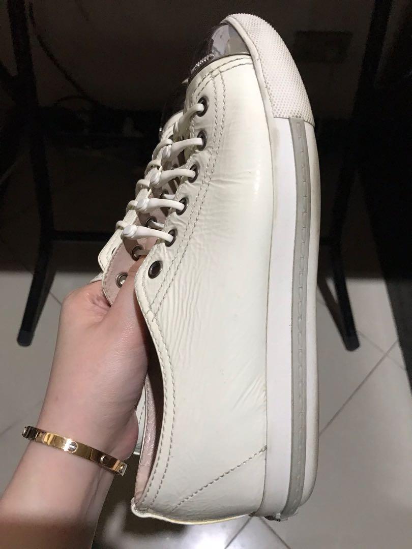 Miu Miu White Patent Sneakers (Category: Sneakers) located in Pasig City. Submitted by elarivera (Listing ID 245812536, Image 2). Description: .
