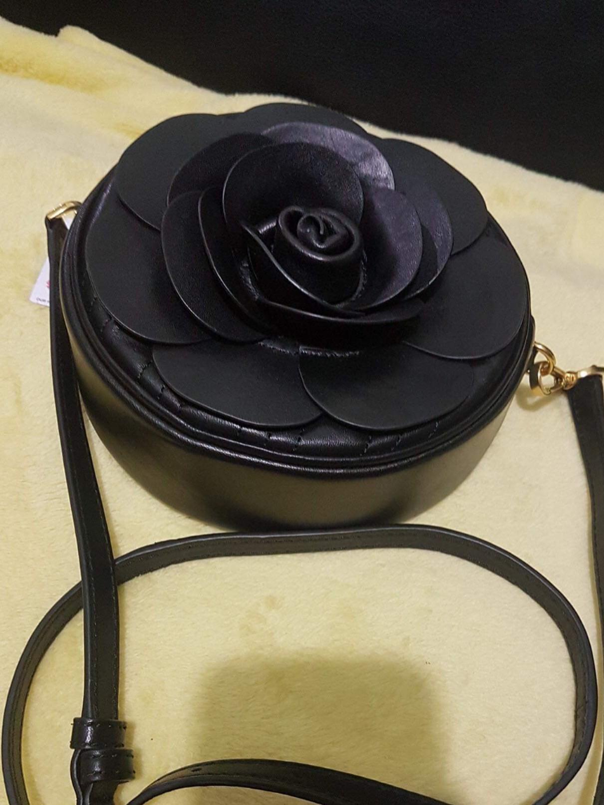 michael kors vivianne canteen crossbody