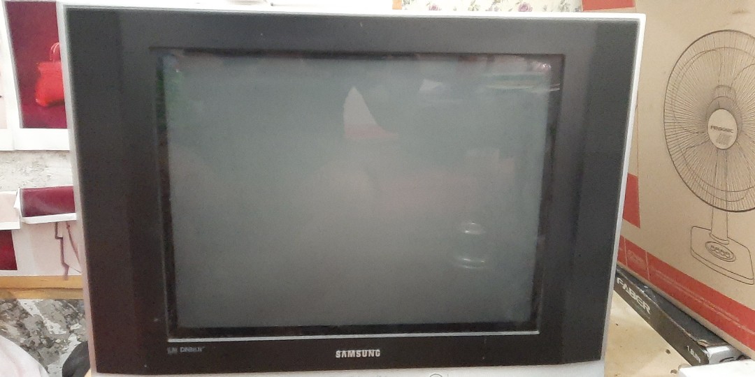 Samsung 21 inch Tv, TV & Home Appliances, TV & Entertainment, TV on ...
