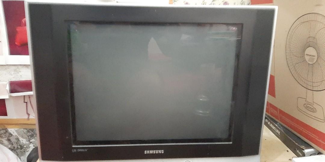 Samsung 21 inch Tv, TV & Home Appliances, TV & Entertainment, TV on