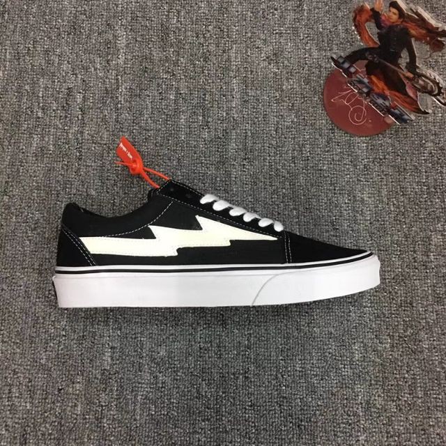 Vans flash new arrivals