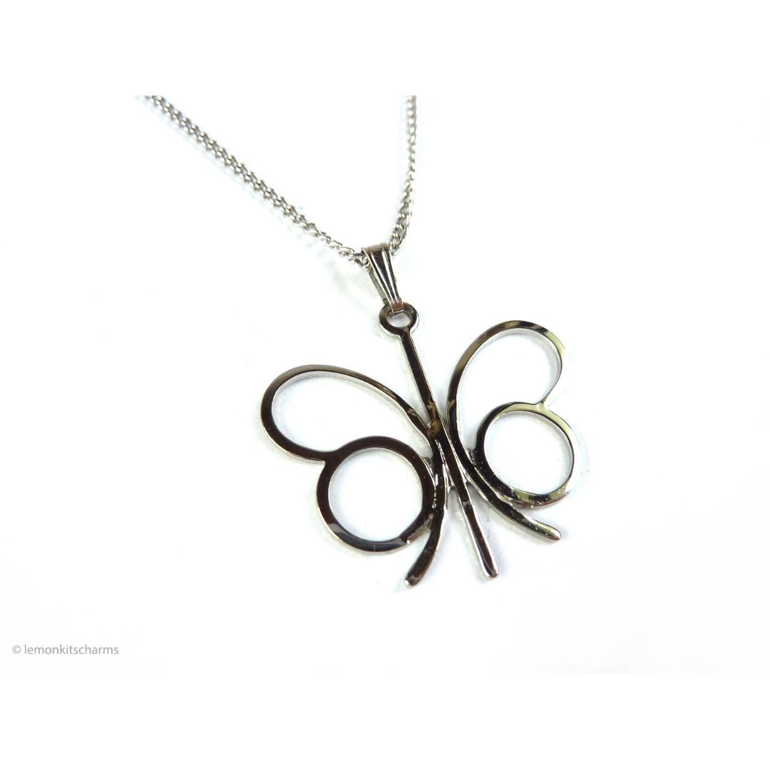 Vintage 1976 Sarah Coventry Butterfly Necklace nk731 Women s
