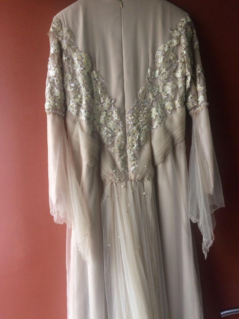 Wedding Dress By Qonita Gholib Nego Awal2020 Fesyen Wanita Muslim Fashion Gaun Di Carousell
