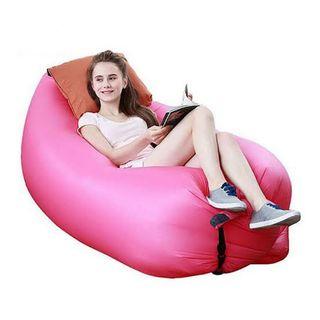 Banana air bed / inflatable