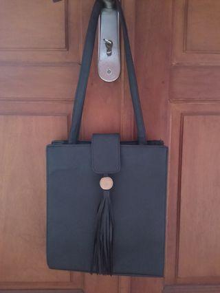 Totebag by Alexis