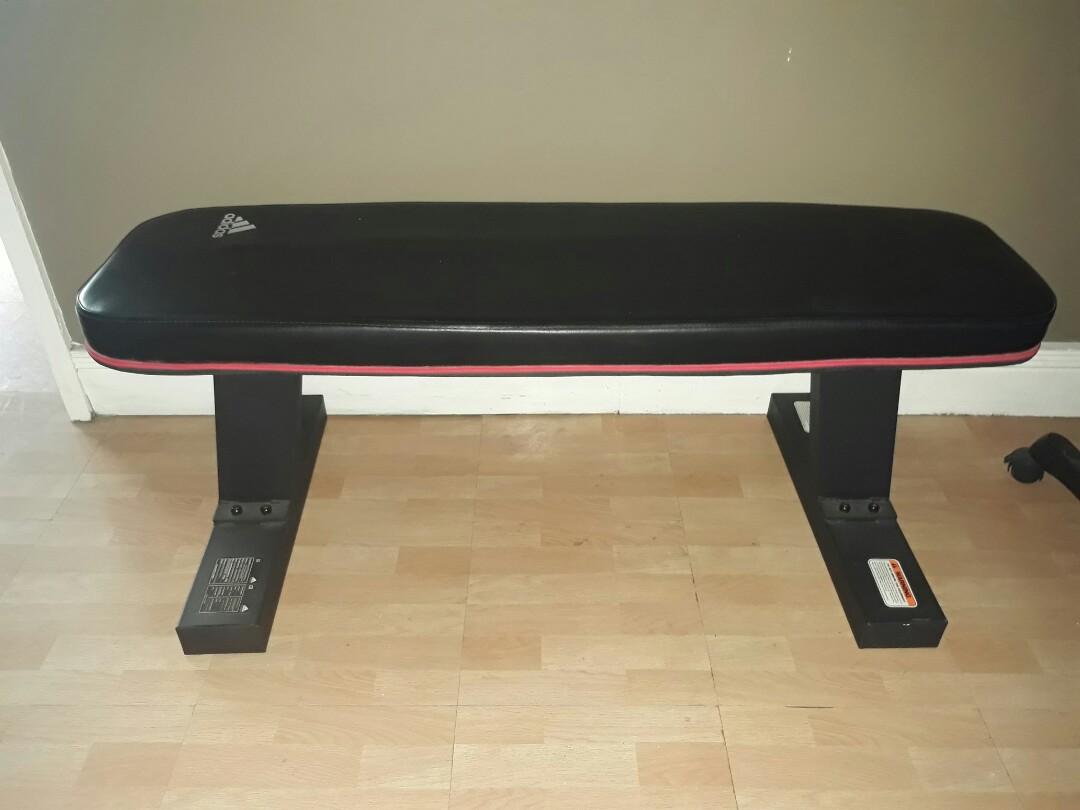 flat bench, Sports Equipment, Exercise & Fitness, & Fitness Machines on Carousell