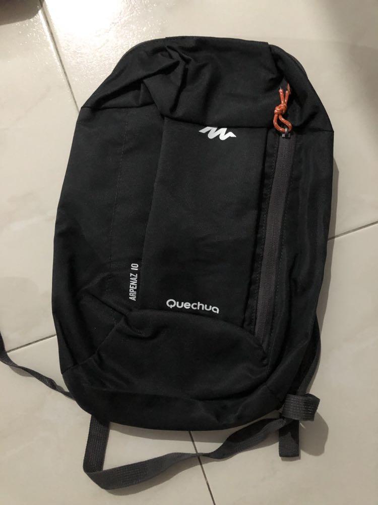 Decathlon Quechua backpack (black), Men 