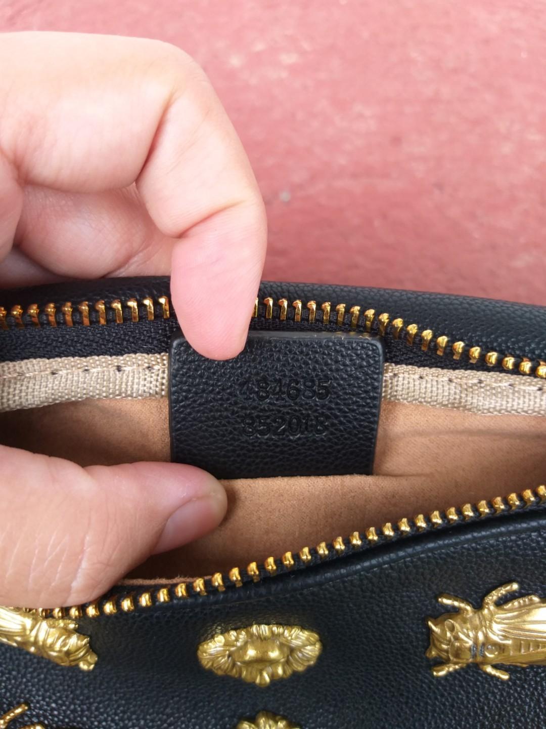 gucci belt bag bugs