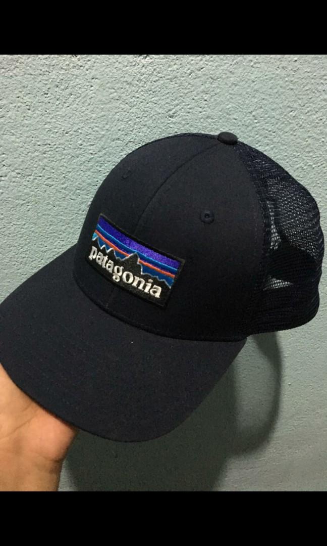 PATAGONIA P-6 LOGO LOPRO TRUCKER, Men's Fashion, Watches & Accessories, Cap  & Hats on Carousell