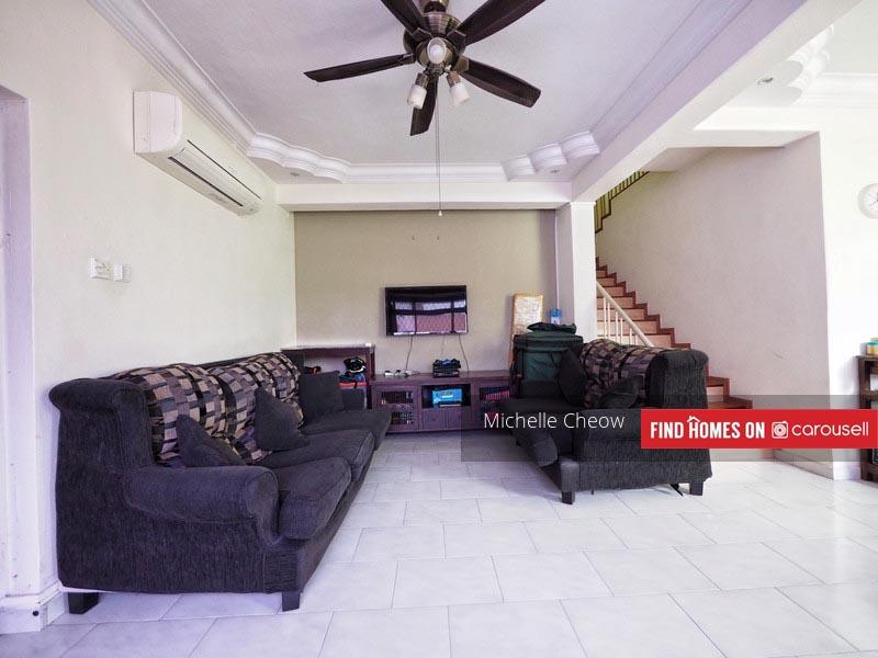 PINE COURT Property For Sale Condos ECs on Carousell