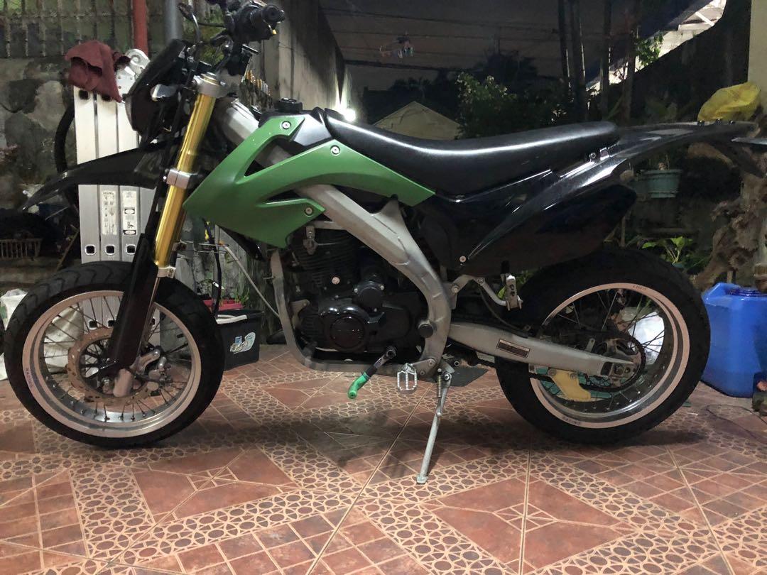 rusi krz 250 price