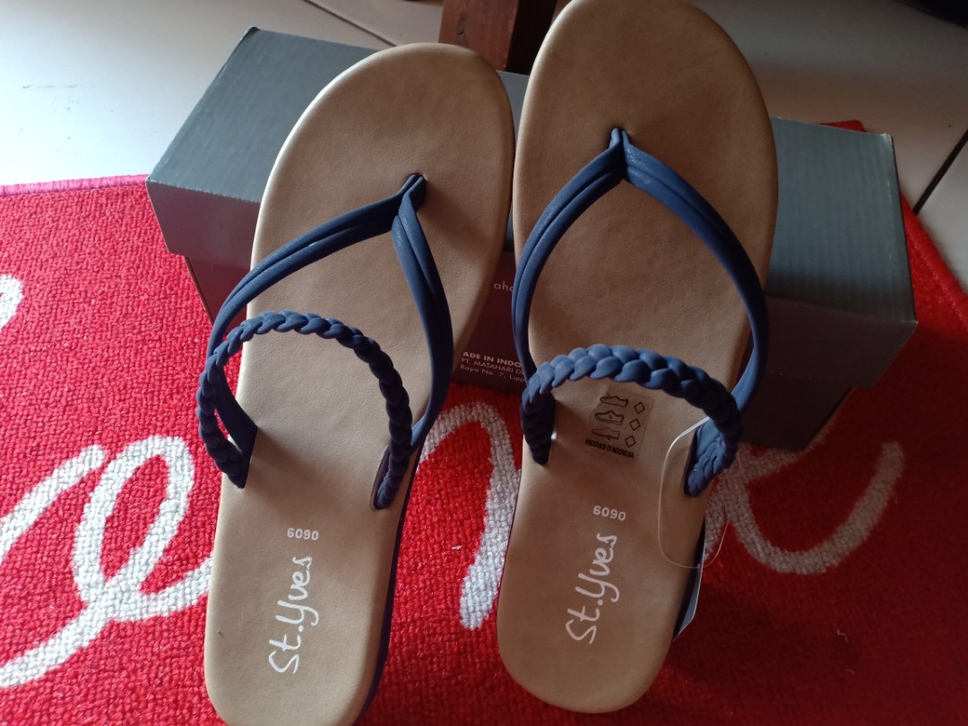 St best sale yves sandal