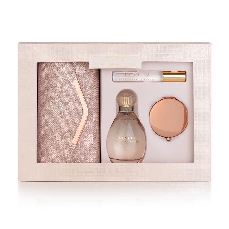 Sarah Jessica Parker Lovely Gift Set Health Beauty Perfumes Nail Care Others On Carousell
