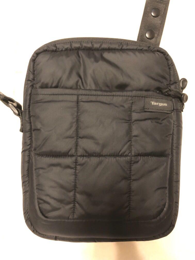 Targus sling bag on sale