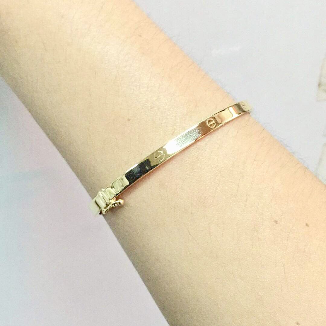 Cartier love deals bracelet saudi gold