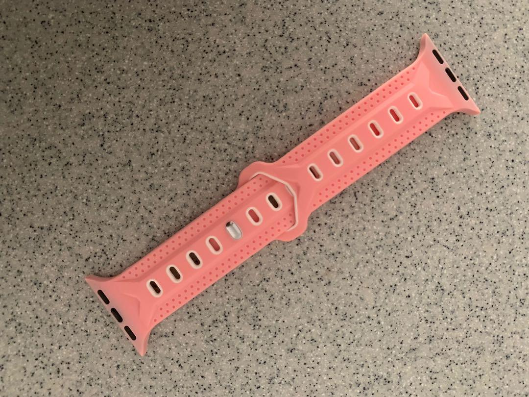 38 mm Apple Watch Straps (Category: Portable Audio Accessories) located in Bustos. Submitted by krnmrms (Listing ID 246029386, Image 2). Description: Apple Watch straps for 38mm 200 each but get 3 for only 500. Meetups: Bustos SM baliwag Venice Piazza Taguig.