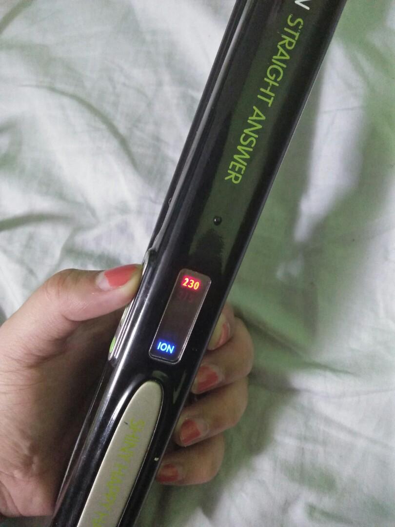 AUTHENTIC ANDREW BARTON HAIR STRAIGHTENER Community on Carousell