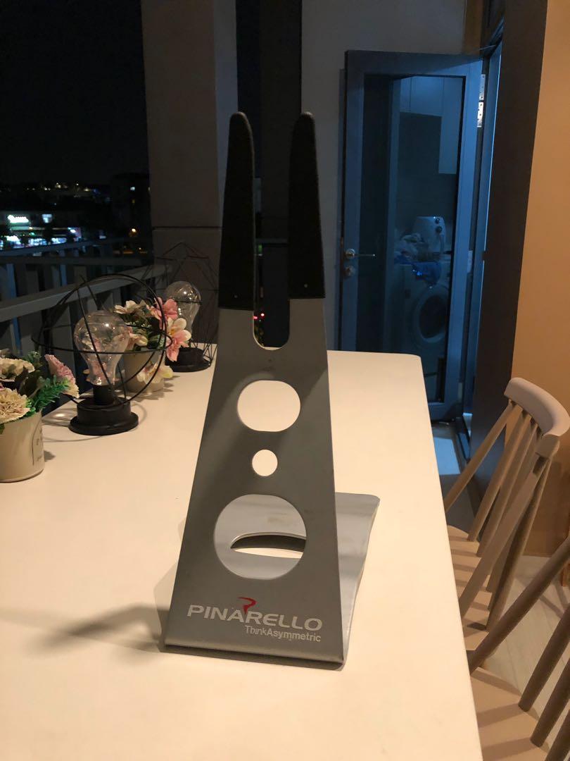 Pinarello bike stand hotsell