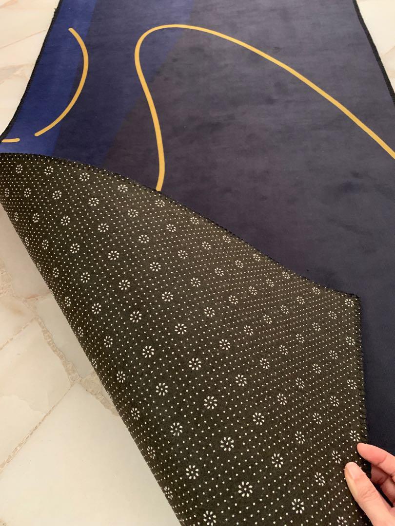 Carpet, ideal for upright piano (160cm * 65cm), Furniture & Home Living, Home Decor, Carpets