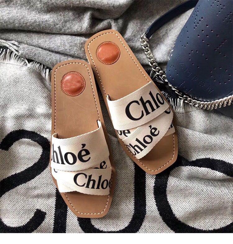Chlo slippers Women s Fashion Footwear Flipflops and Slides on