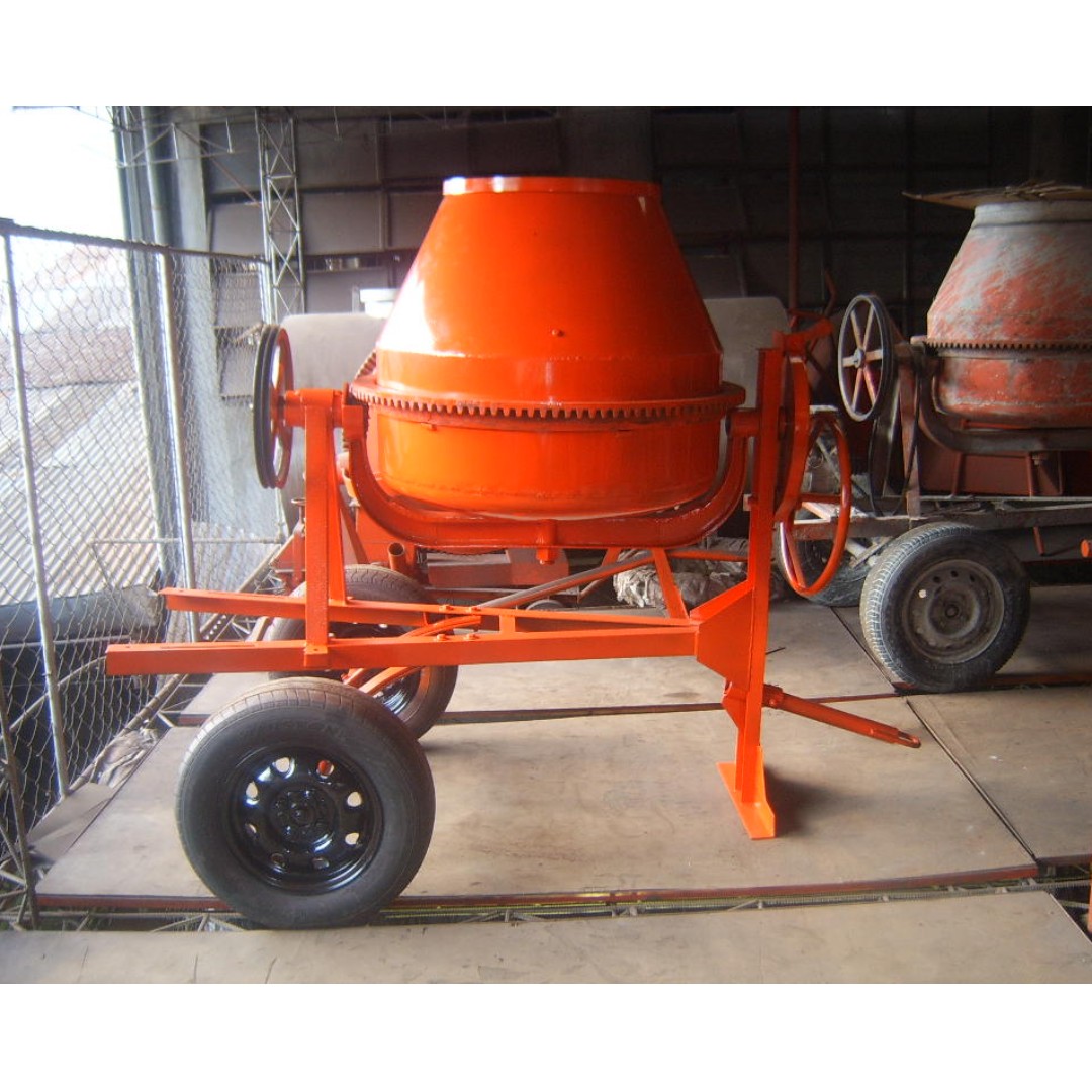 Premium Concrete Mixer 1Bagger with Engine, Commercial & Industrial