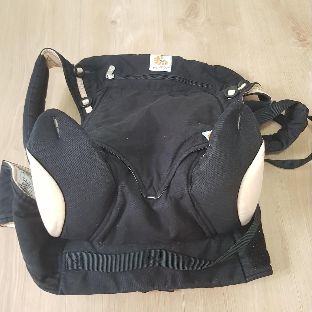 ergobaby four position 360 carrier infant insert