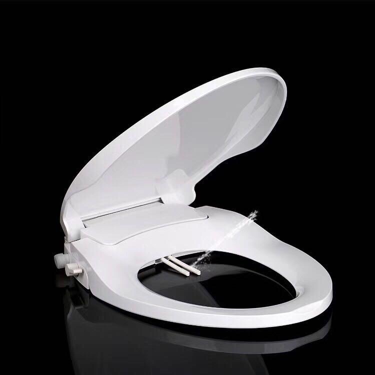 “Jet It” Non Electric Toilet Bidet Seat Cover, Furniture & Home Living, Bathroom & Kitchen