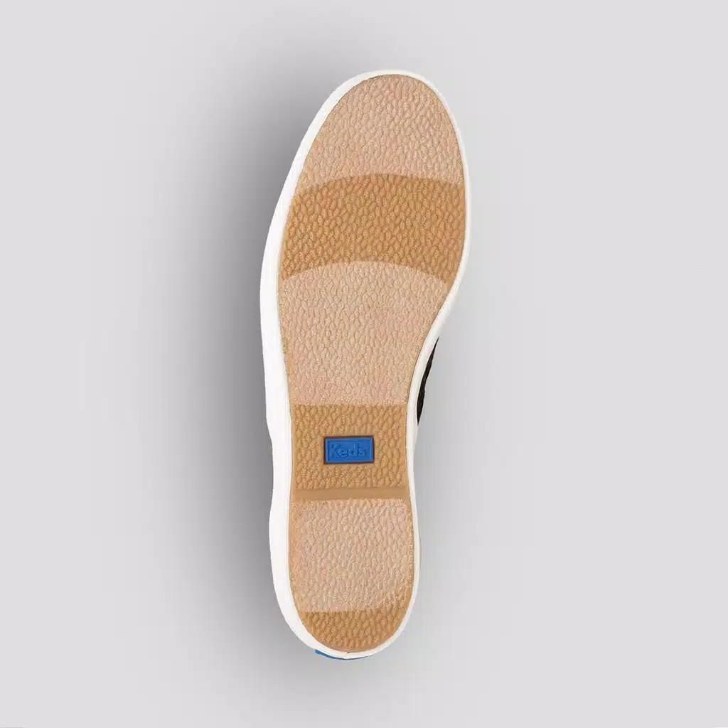 Keds triple outlet painted crochet