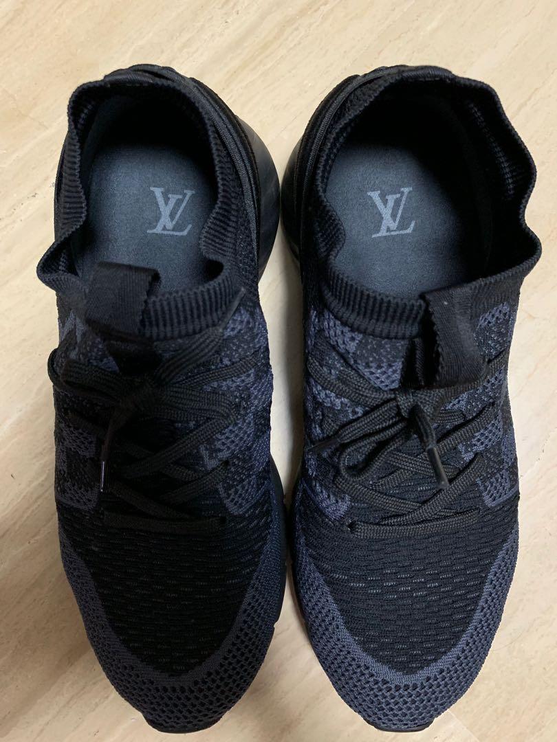 Fastlane cloth low trainers Louis Vuitton Black size 9.5 US in