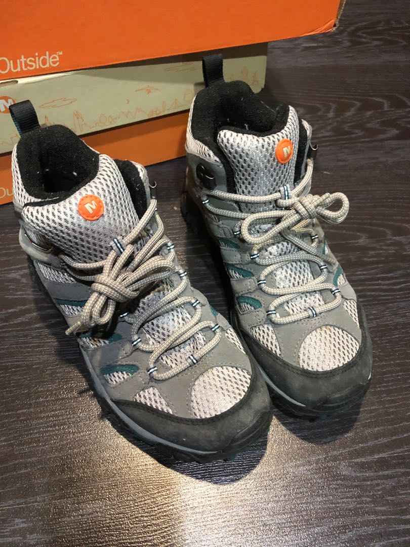 merrell canada hiking shoes