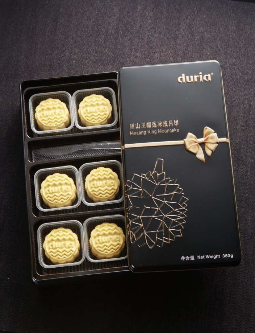 Musang King Durian Snowy Skin Mooncake (6 Pcs), Food & Drinks, Packaged