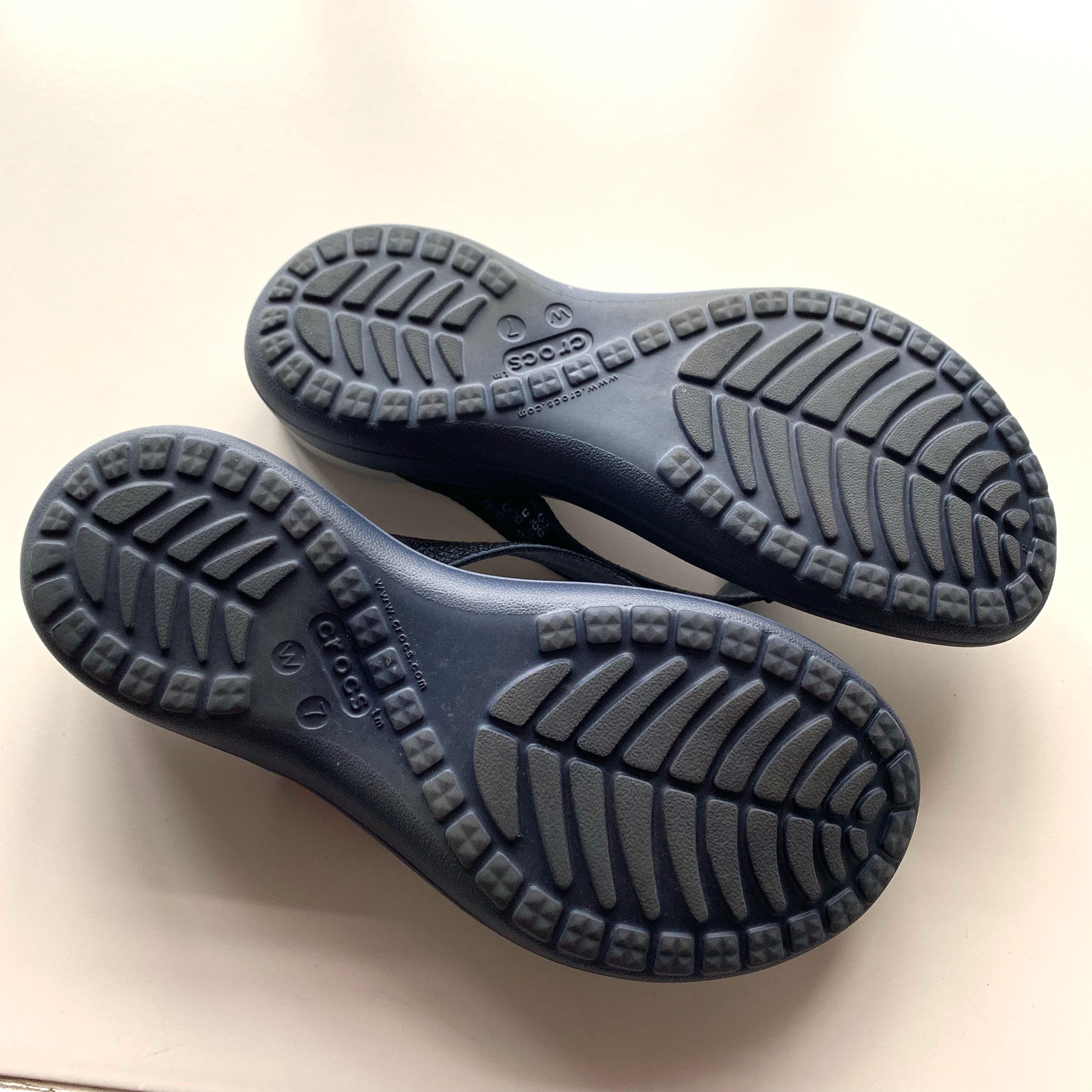 Crocs capri v sequin navy on sale