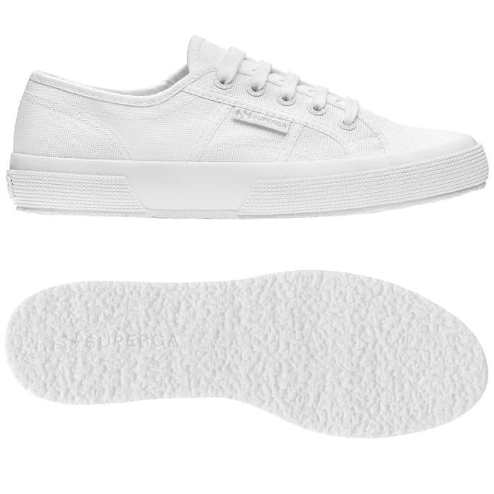 superga total white