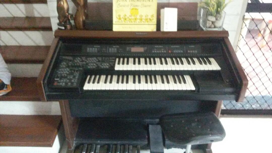 Technics Organ (Category: Musical Instruments) located in Pasig City. Submitted by gli_add (Listing ID 246084141, Image 1). Description: For sale technics organ, double keyboard wd pedal. Good for music schools, church and resisdentials, still in good working condition, for fast transaction pls call/tx me 09231911190, 09074079554 or 09957053698..