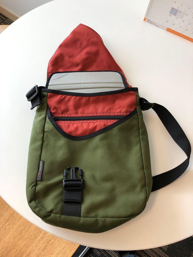 tom bihn messenger bag