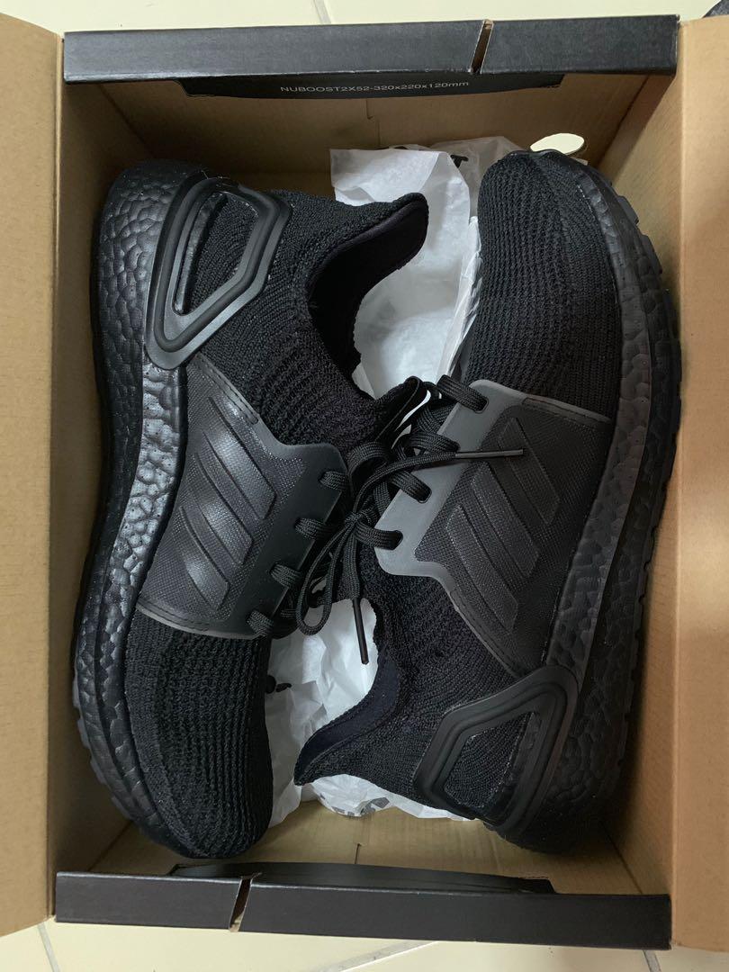 ultraboost 19 triple black
